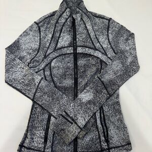 Lululemon Athletica Black and Gray Jacket
